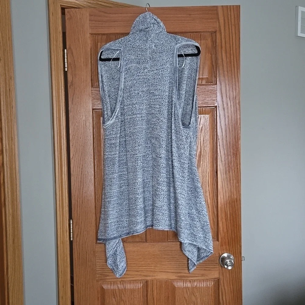 Olive + Oak Knit Waterfall Sleeveless Duster Shawl Cardigan size XS